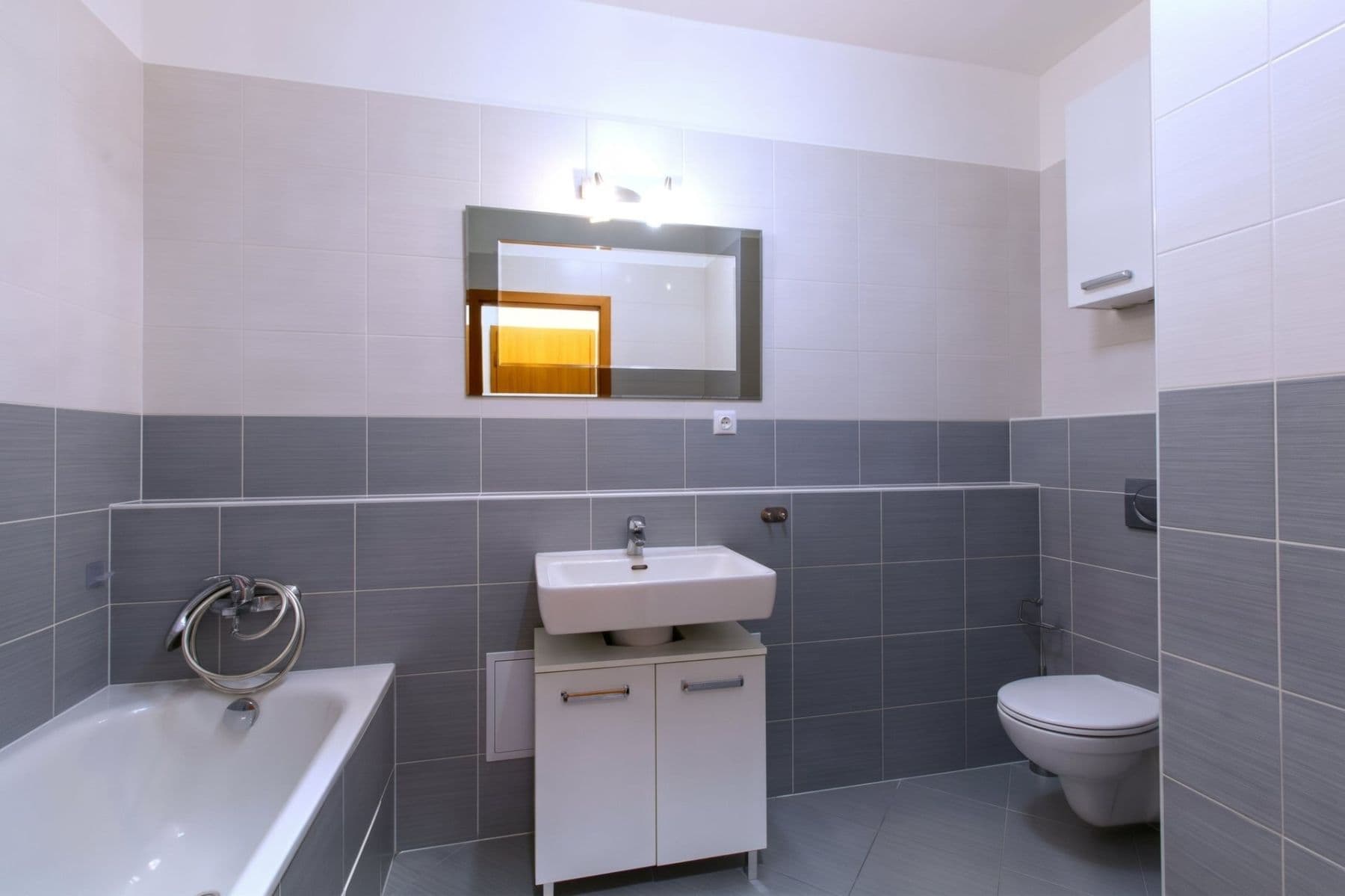 1 bedroom with open-plan kitchen flat to rent, 50 m², Svitákova, Prague, Prague 1 bedroom with open-plan kitchen flat to rent, 50 m², Svitákova, Prague, Prague