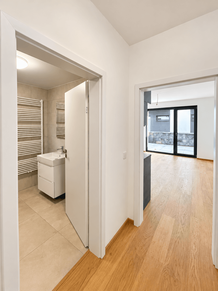 Studio flat to rent, 44 m², Gočárova třída, Hradec Králové, Královéhradecký Region Studio flat to rent, 44 m², Gočárova třída, Hradec Králové, Královéhradecký Region