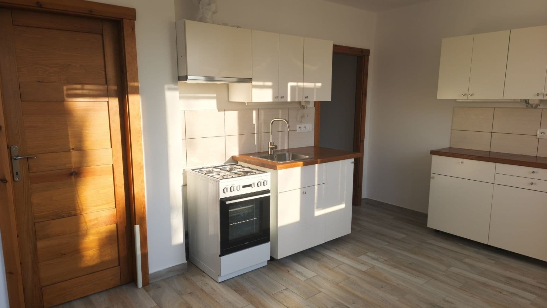 2 bedroom with open-plan kitchen flat to rent, 58 m², Pod Strání, Prague, Prague 2 bedroom with open-plan kitchen flat to rent, 58 m², Pod Strání, Prague, Prague