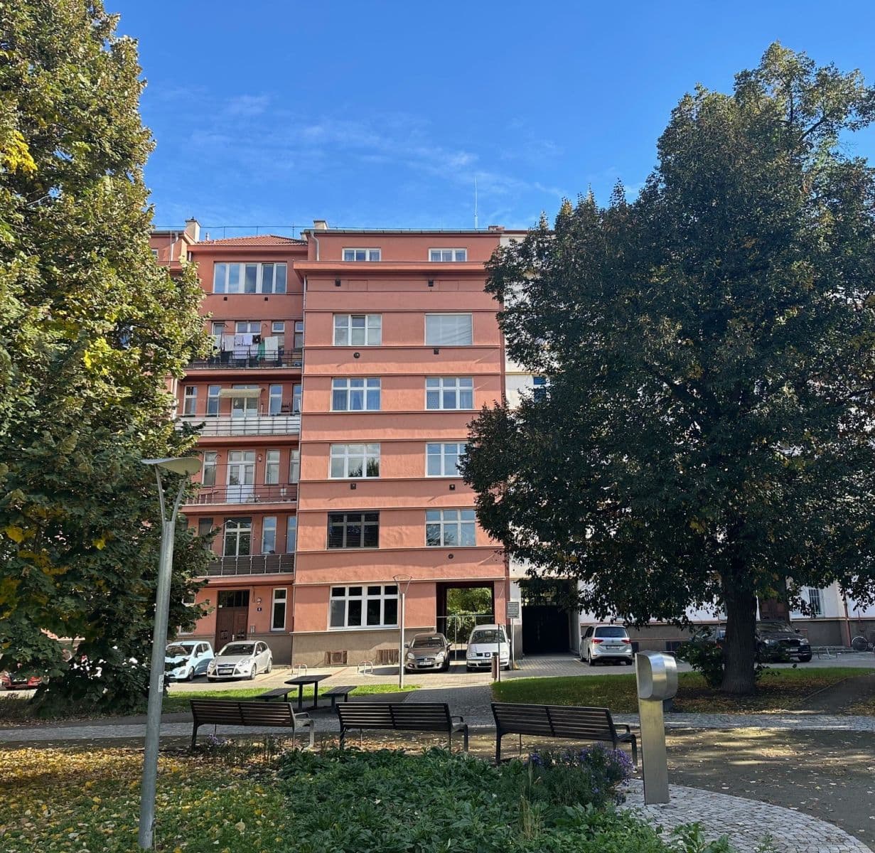 1 bedroom with open-plan kitchen flat to rent, 80 m², U Vody, Prague, Prague 1 bedroom with open-plan kitchen flat to rent, 80 m², U Vody, Prague, Prague