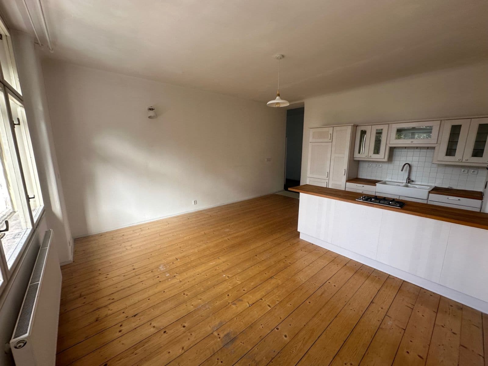 1 bedroom with open-plan kitchen flat to rent, 80 m², U Vody, Prague, Prague 1 bedroom with open-plan kitchen flat to rent, 80 m², U Vody, Prague, Prague