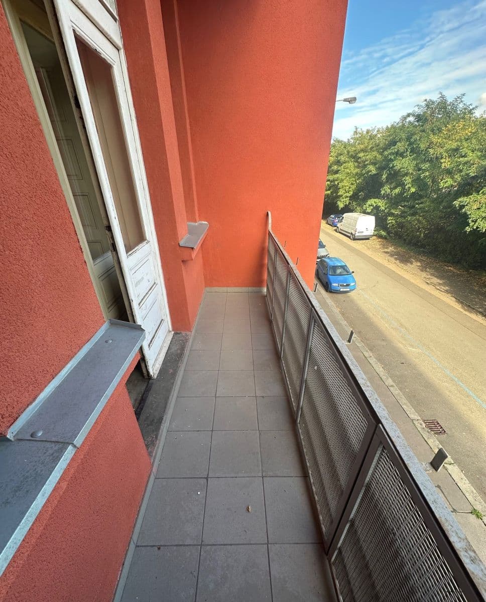 1 bedroom with open-plan kitchen flat to rent, 80 m², U Vody, Prague, Prague 1 bedroom with open-plan kitchen flat to rent, 80 m², U Vody, Prague, Prague