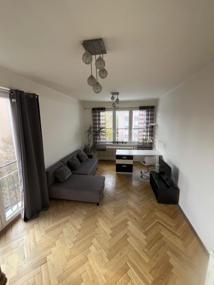 2 bedroom flat to rent, 51 m², Blatenská, Plzeň, Plzeňský Region 2 bedroom flat to rent, 51 m², Blatenská, Plzeň, Plzeňský Region