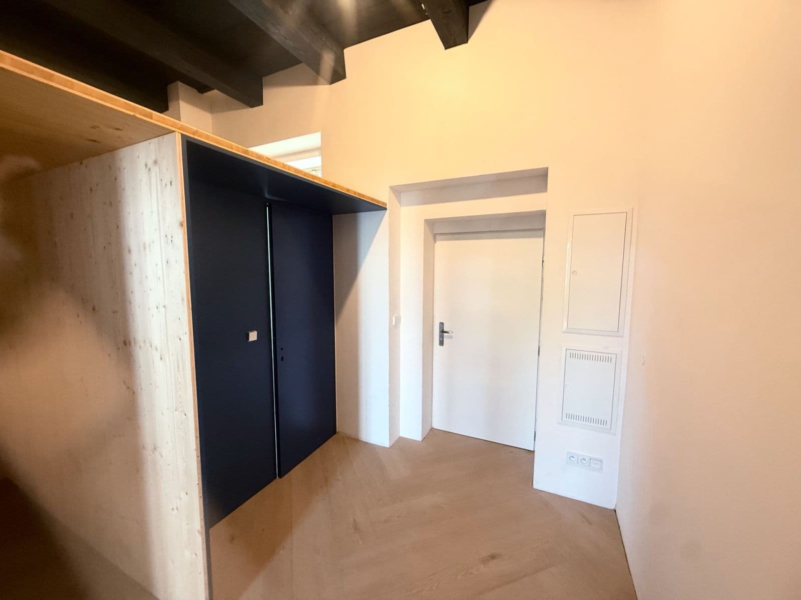 1 bedroom with open-plan kitchen flat for sale, 41 m², Bubenská, Prague, Prague 1 bedroom with open-plan kitchen flat for sale, 41 m², Bubenská, Prague, Prague