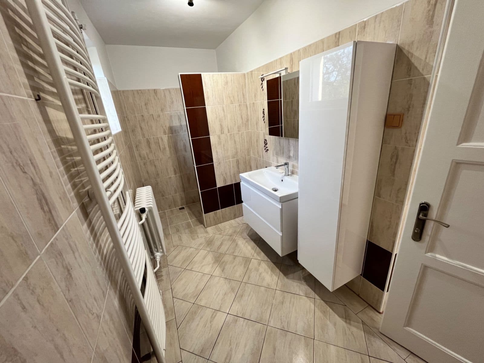 house to rent, 154 m², Vělopolí, Moravskoslezský Region house to rent, 154 m², Vělopolí, Moravskoslezský Region