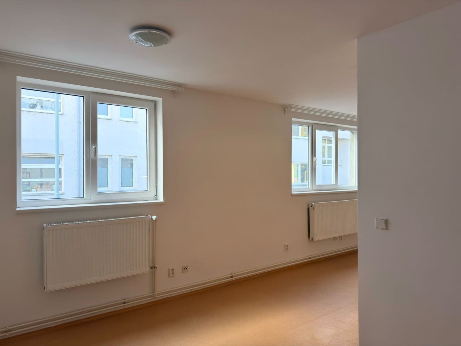 Studio flat to rent, 39 m², Zbynická, Prague, Prague Studio flat to rent, 39 m², Zbynická, Prague, Prague