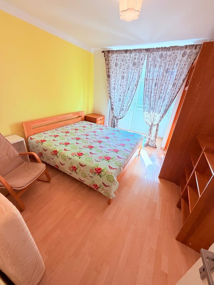 1 bedroom with open-plan kitchen flat to rent, 52 m², Na Jezerce, Prague, Prague 1 bedroom with open-plan kitchen flat to rent, 52 m², Na Jezerce, Prague, Prague