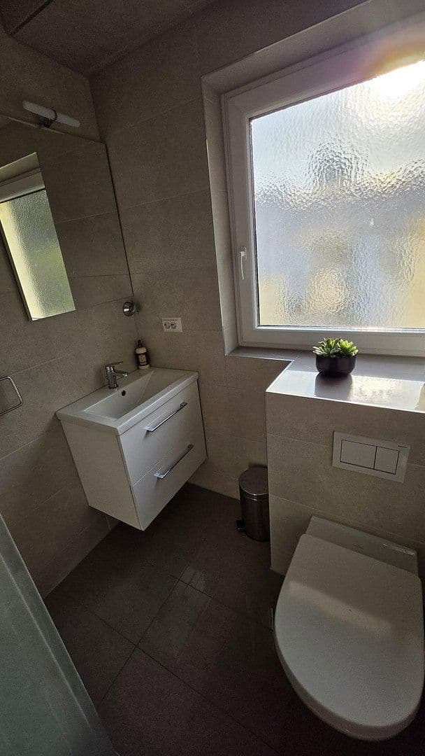 2 bedroom flat to rent, 61 m², Van-Leyden-Str. 22, Ludwigshafen am Rhein, Rhineland-Palatinate 2 bedroom flat to rent, 61 m², Van-Leyden-Str. 22, Ludwigshafen am Rhein, Rhineland-Palatinate