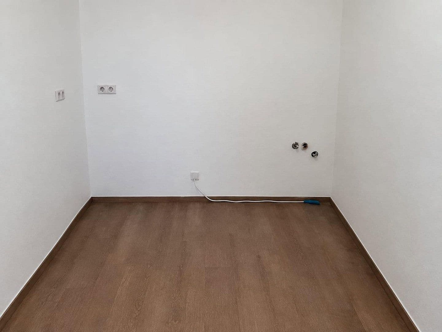 office to rent, 30 m², Duisburg, North Rhine-Westphalia office to rent, 30 m², Duisburg, North Rhine-Westphalia