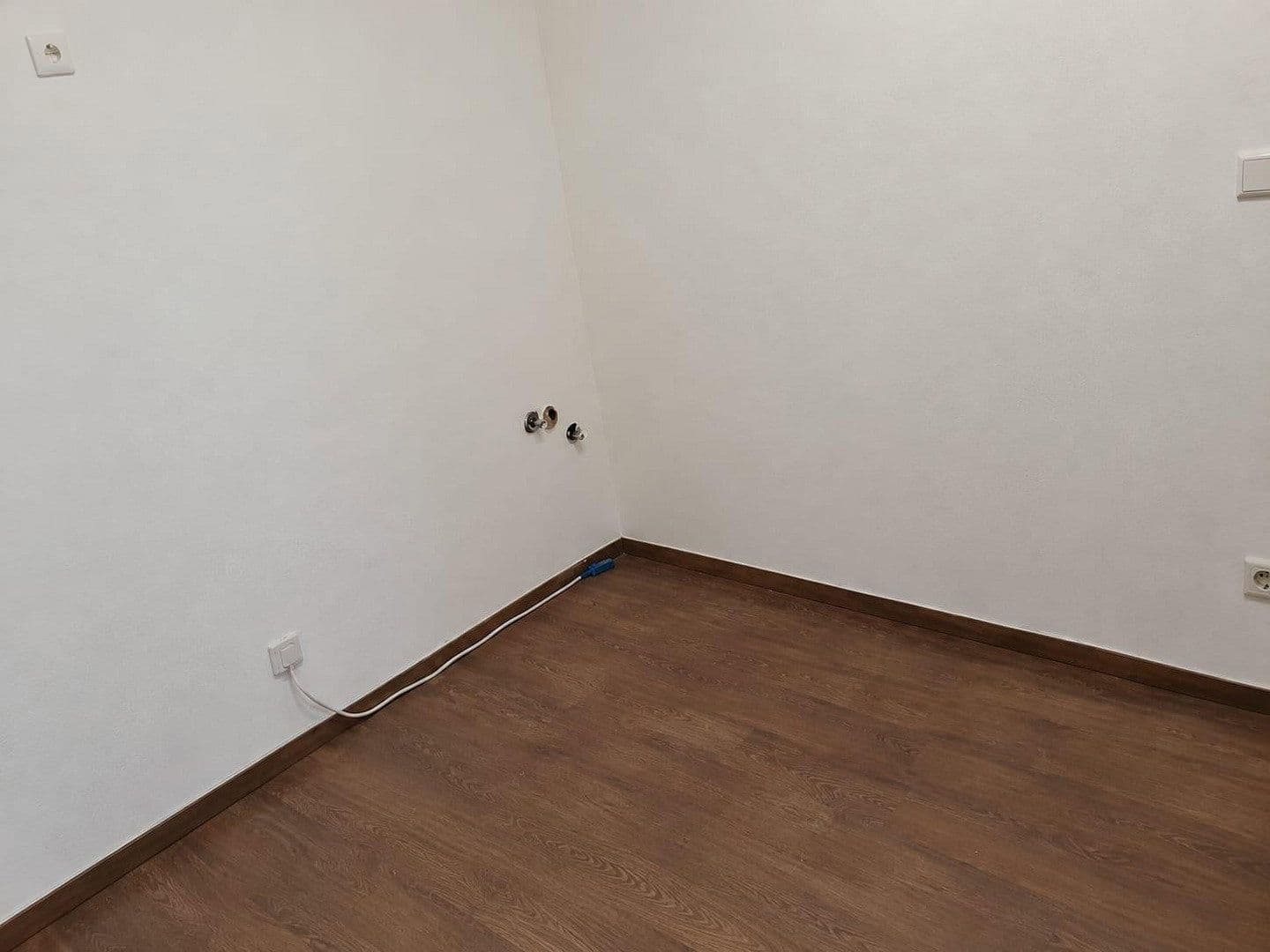 office to rent, 30 m², Duisburg, North Rhine-Westphalia office to rent, 30 m², Duisburg, North Rhine-Westphalia