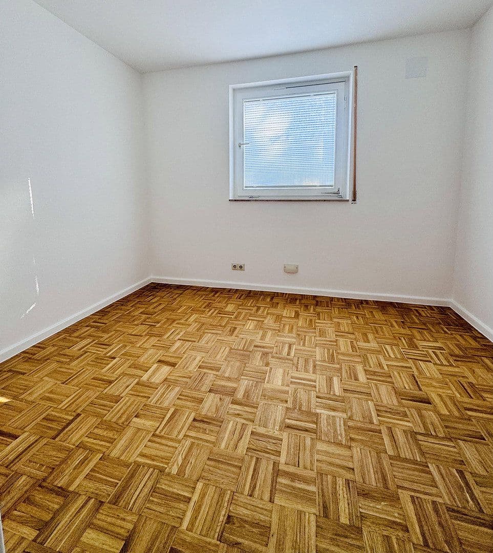 4 bedroom with open-plan kitchen flat for sale, 140 m², Horben, Baden-Württemberg 4 bedroom with open-plan kitchen flat for sale, 140 m², Horben, Baden-Württemberg