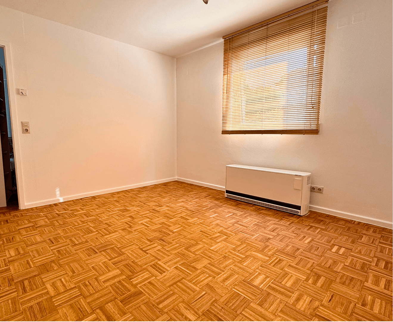 4 bedroom with open-plan kitchen flat for sale, 140 m², Horben, Baden-Württemberg 4 bedroom with open-plan kitchen flat for sale, 140 m², Horben, Baden-Württemberg