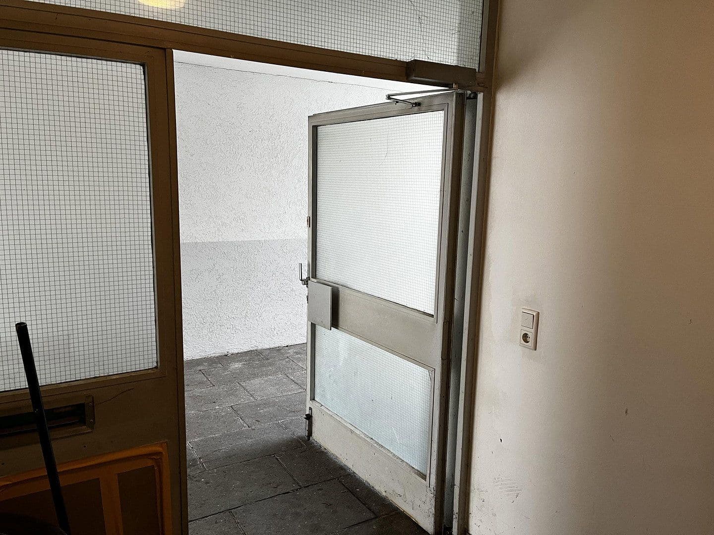 non-residential property to rent, 15 m², Erlanger Str 61, Fürth, Bavaria non-residential property to rent, 15 m², Erlanger Str 61, Fürth, Bavaria