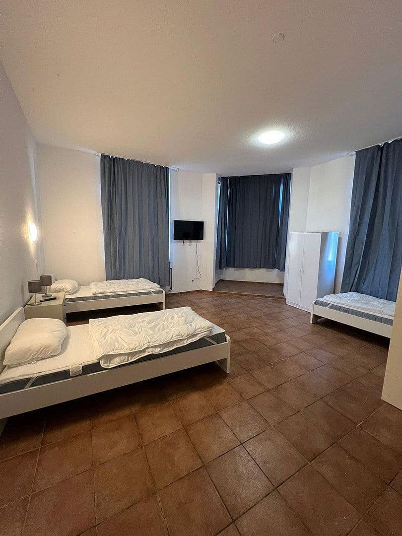 non-residential property to rent, 700 m², Hanau, Hesse non-residential property to rent, 700 m², Hanau, Hesse