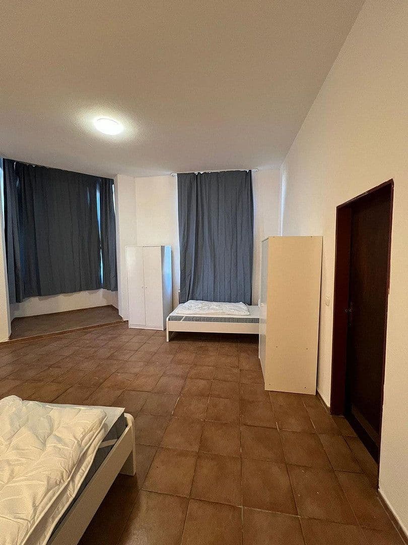non-residential property to rent, 700 m², Hanau, Hesse non-residential property to rent, 700 m², Hanau, Hesse