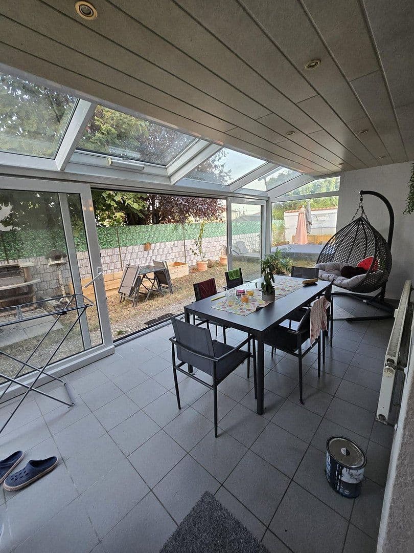 3 bedroom with open-plan kitchen flat for sale, 143 m², Eich, Rhineland-Palatinate 3 bedroom with open-plan kitchen flat for sale, 143 m², Eich, Rhineland-Palatinate