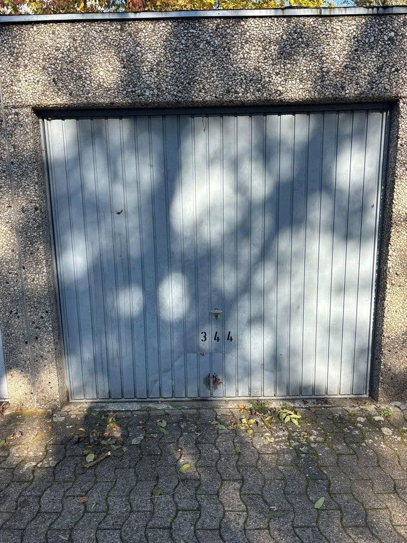 garage to rent, 0 m², Königsberger Straße 160, Münster, North Rhine-Westphalia garage to rent, 0 m², Königsberger Straße 160, Münster, North Rhine-Westphalia