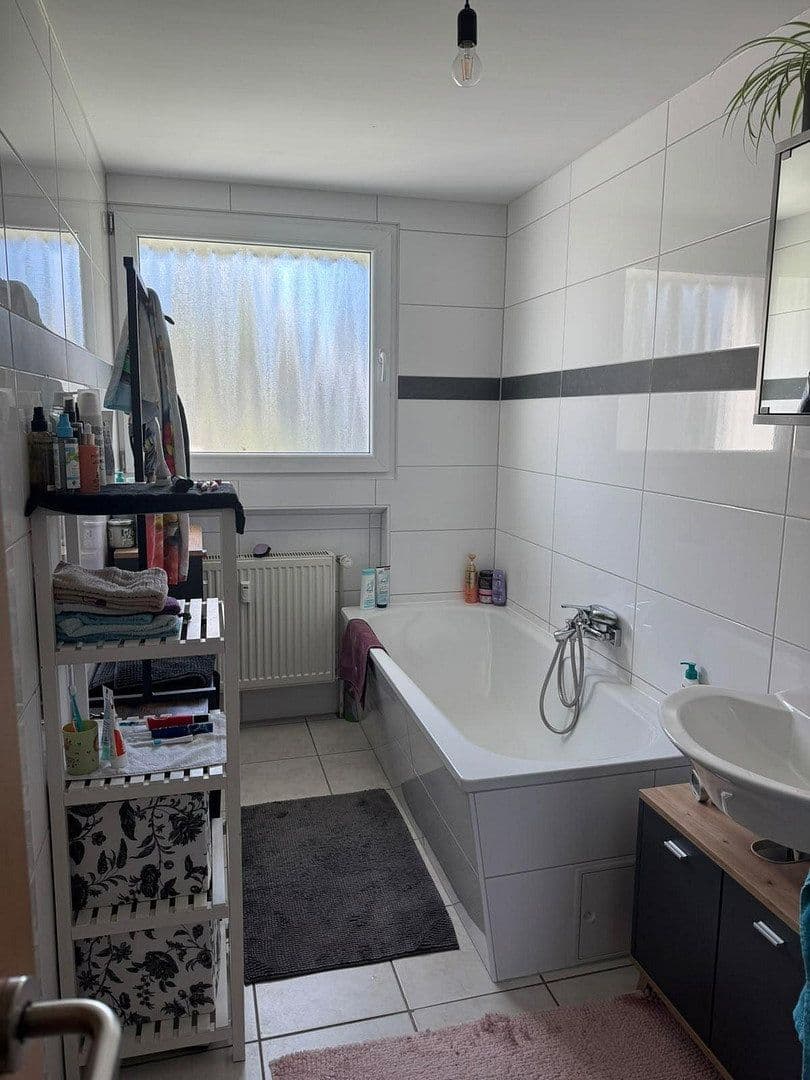 4 bedroom flat to rent, 112 m², Lindlar, North Rhine-Westphalia 4 bedroom flat to rent, 112 m², Lindlar, North Rhine-Westphalia