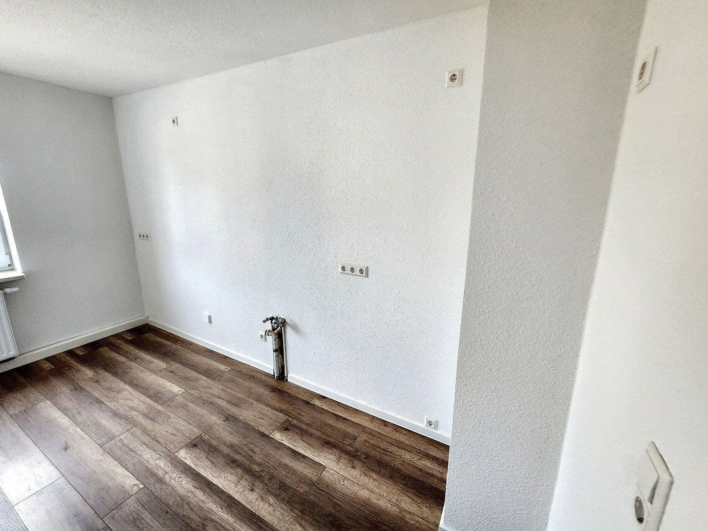 3 bedroom flat to rent, 68 m², Rudolf-Breitscheid-Straße 21, Lichtenstein/Sachsen, Saxony 3 bedroom flat to rent, 68 m², Rudolf-Breitscheid-Straße 21, Lichtenstein/Sachsen, Saxony