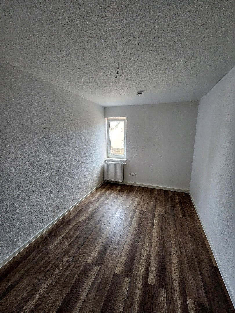 3 bedroom flat to rent, 68 m², Rudolf-Breitscheid-Straße 21, Lichtenstein/Sachsen, Saxony 3 bedroom flat to rent, 68 m², Rudolf-Breitscheid-Straße 21, Lichtenstein/Sachsen, Saxony