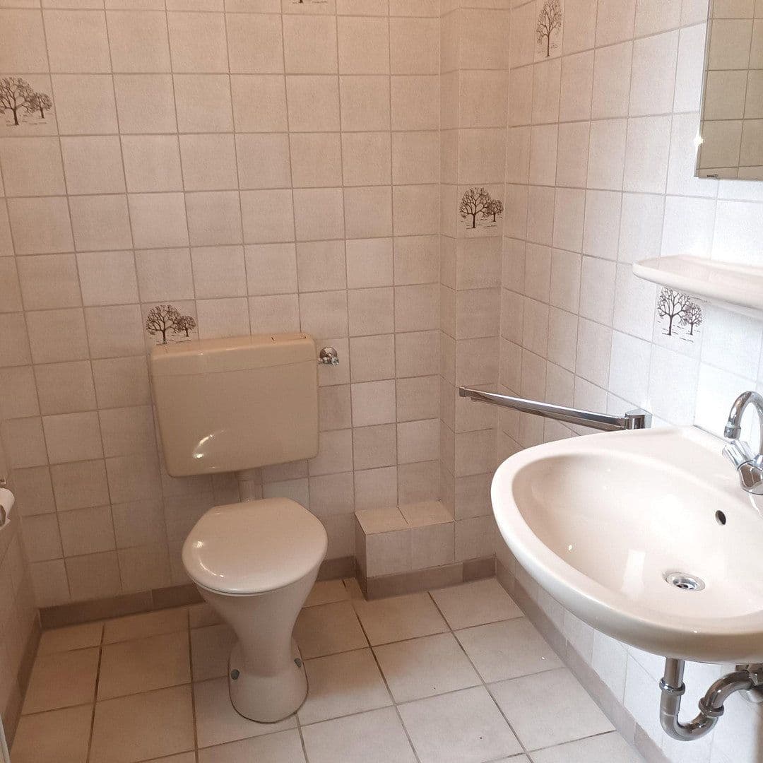 non-residential property to rent, 860 m², Neunkirchen, North Rhine-Westphalia non-residential property to rent, 860 m², Neunkirchen, North Rhine-Westphalia