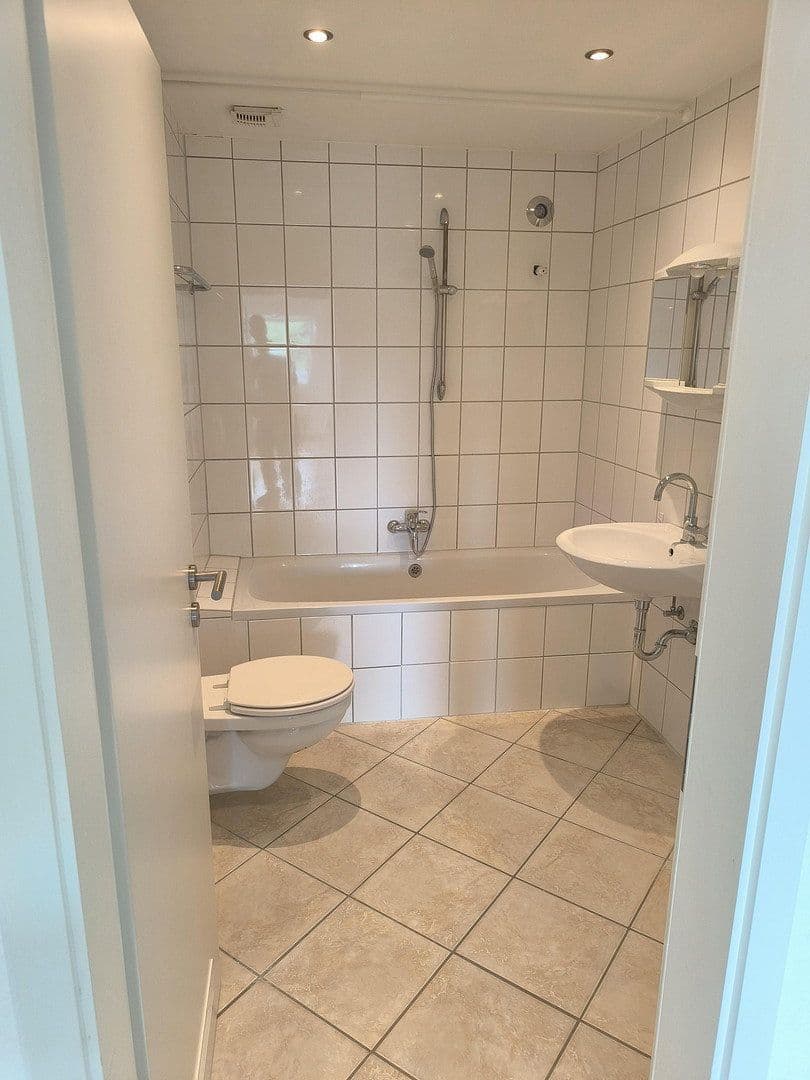 office to rent, 47 m², An der Steig 17, Stadecken-Elsheim, Rhineland-Palatinate office to rent, 47 m², An der Steig 17, Stadecken-Elsheim, Rhineland-Palatinate