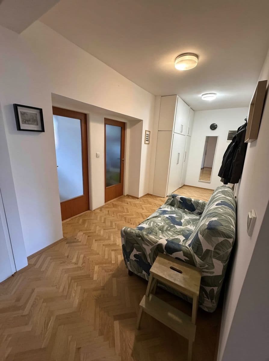 2 bedroom with open-plan kitchen flat for sale, 77 m², Nopova, Brno, Jihomoravský Region 2 bedroom with open-plan kitchen flat for sale, 77 m², Nopova, Brno, Jihomoravský Region