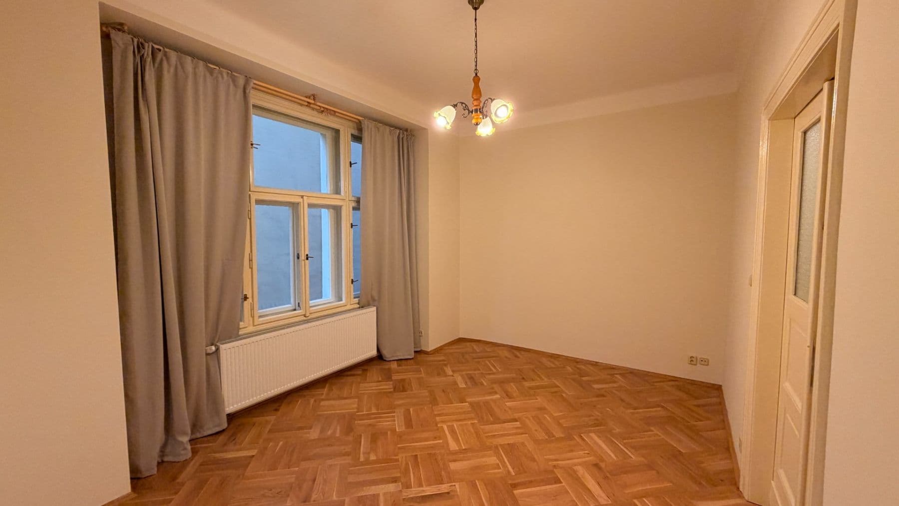 2 bedroom flat to rent, 70 m², Haškova, Prague, Prague 2 bedroom flat to rent, 70 m², Haškova, Prague, Prague