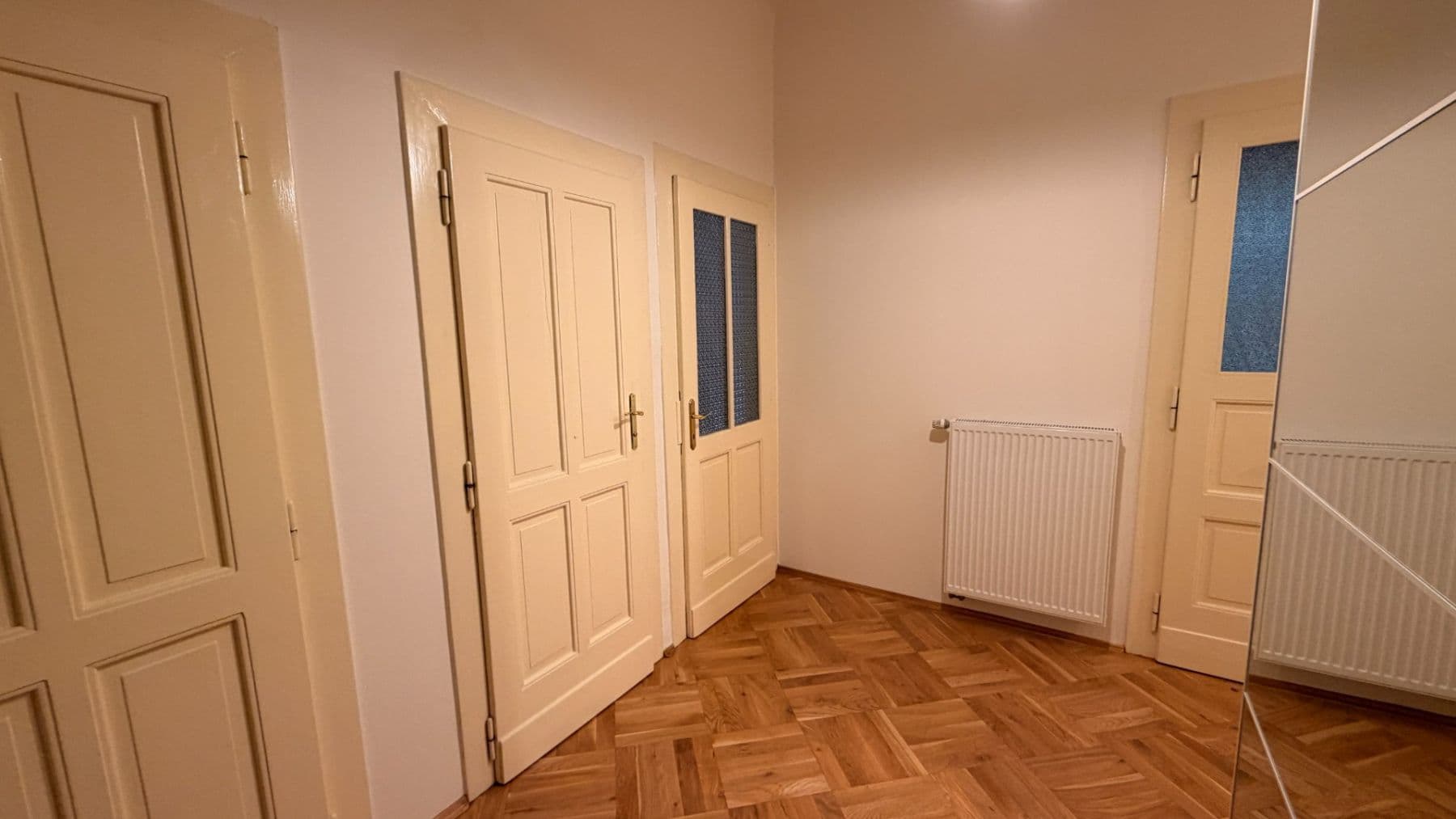 2 bedroom flat to rent, 70 m², Haškova, Prague, Prague 2 bedroom flat to rent, 70 m², Haškova, Prague, Prague