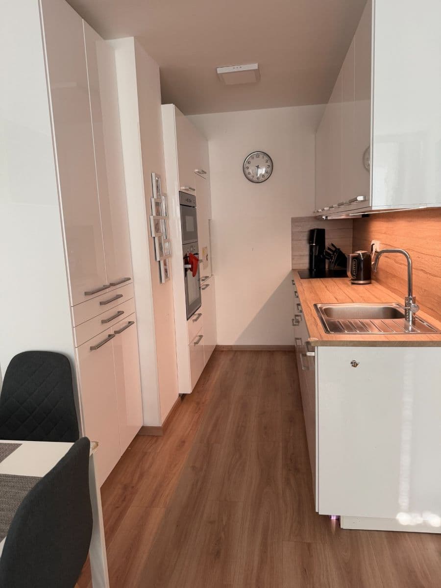 2 bedroom with open-plan kitchen flat for sale, 55 m², Bohúňova, Prague, Prague 2 bedroom with open-plan kitchen flat for sale, 55 m², Bohúňova, Prague, Prague