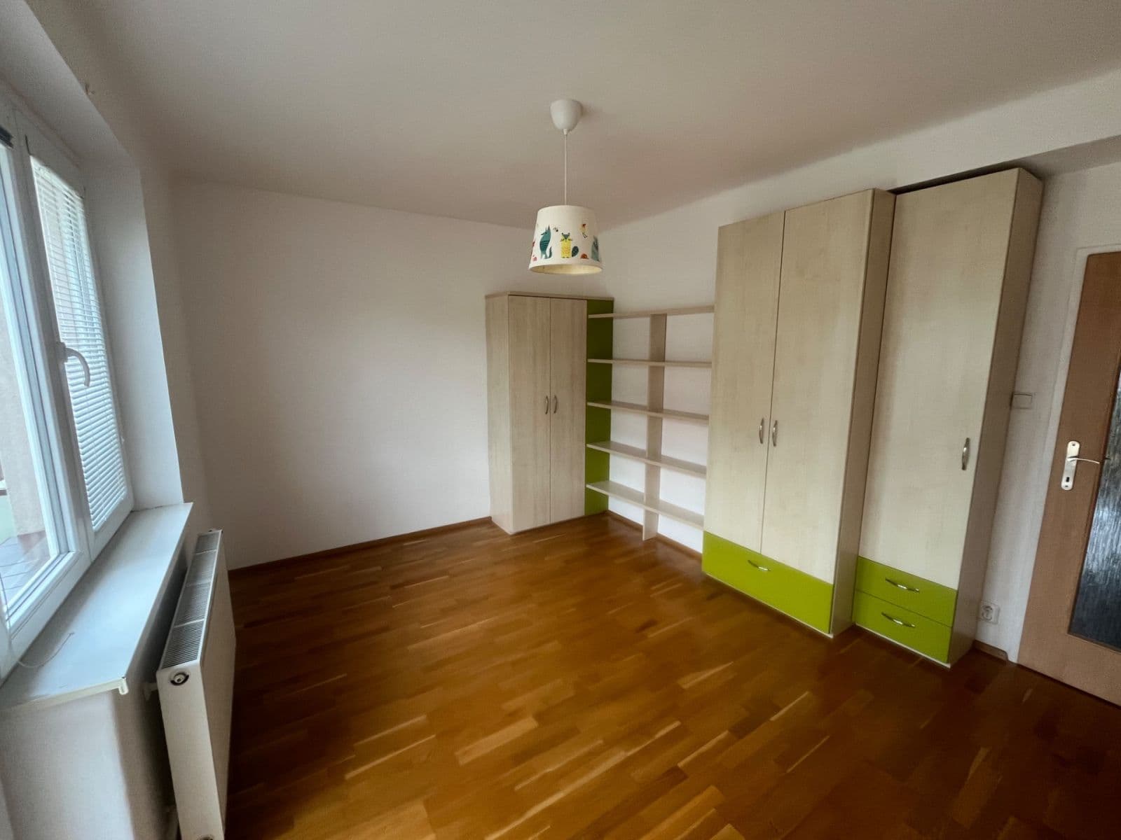 2 bedroom with open-plan kitchen flat to rent, 70 m², Zdaru, Prague, Prague 2 bedroom with open-plan kitchen flat to rent, 70 m², Zdaru, Prague, Prague