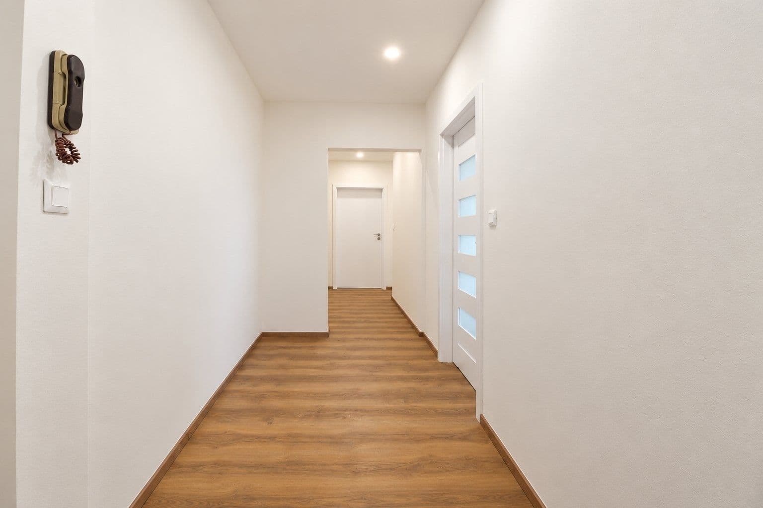 3 bedroom flat to rent, 78 m², Voskovcova, Prague, Prague 3 bedroom flat to rent, 78 m², Voskovcova, Prague, Prague