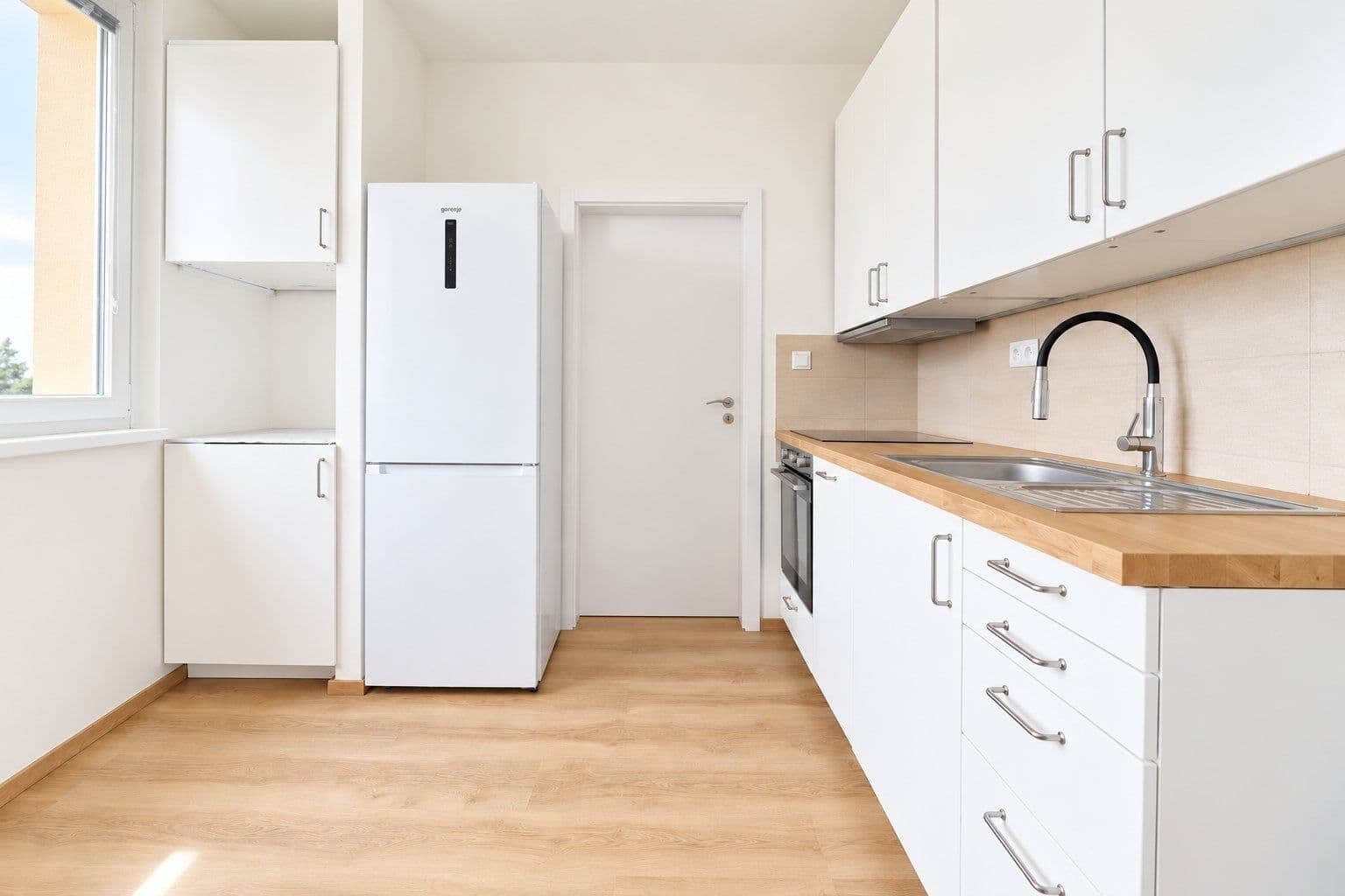 3 bedroom flat to rent, 78 m², Voskovcova, Prague, Prague 3 bedroom flat to rent, 78 m², Voskovcova, Prague, Prague