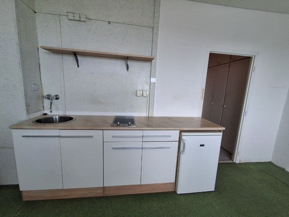 Studio flat for sale, 34 m², Jesenická, Plzeň, Plzeňský Region Studio flat for sale, 34 m², Jesenická, Plzeň, Plzeňský Region
