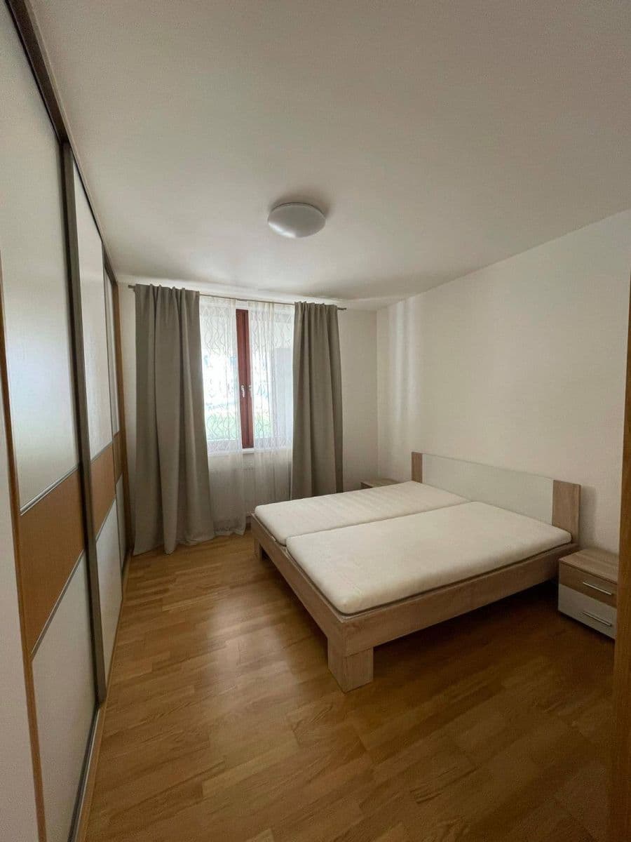 1 bedroom with open-plan kitchen flat for sale, 58 m², Pod Dvorem, Prague, Prague 1 bedroom with open-plan kitchen flat for sale, 58 m², Pod Dvorem, Prague, Prague