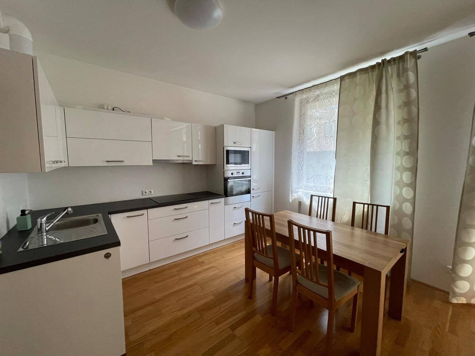 1 bedroom with open-plan kitchen flat for sale, 58 m², Pod Dvorem, Prague, Prague 1 bedroom with open-plan kitchen flat for sale, 58 m², Pod Dvorem, Prague, Prague