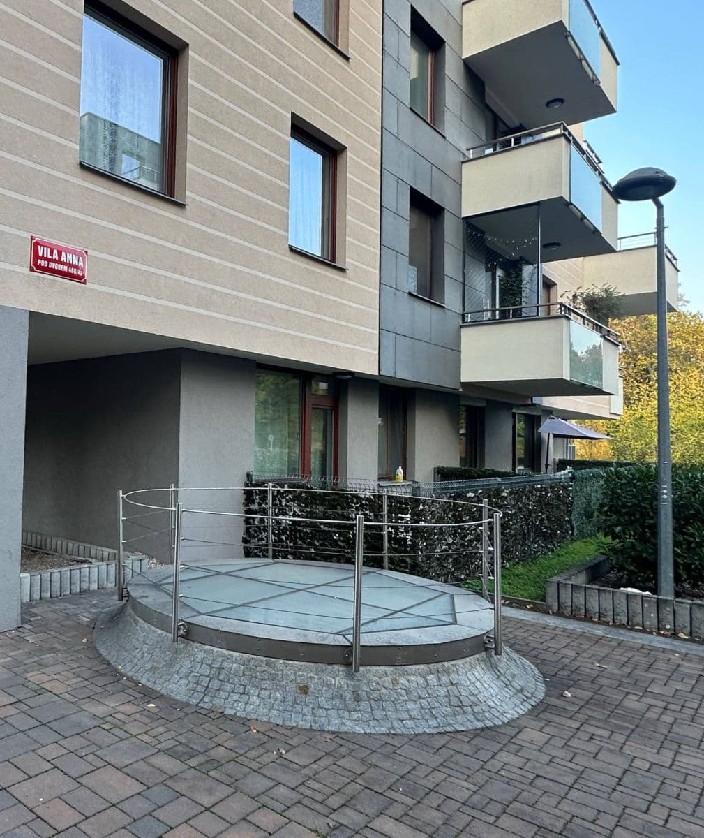 1 bedroom with open-plan kitchen flat for sale, 58 m², Pod Dvorem, Prague, Prague 1 bedroom with open-plan kitchen flat for sale, 58 m², Pod Dvorem, Prague, Prague