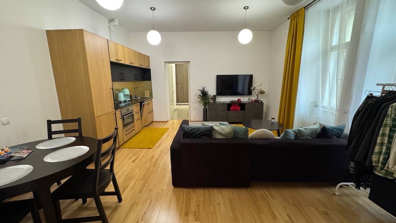1 bedroom with open-plan kitchen flat to rent, 54 m², Tyršova, Prague, Prague 1 bedroom with open-plan kitchen flat to rent, 54 m², Tyršova, Prague, Prague