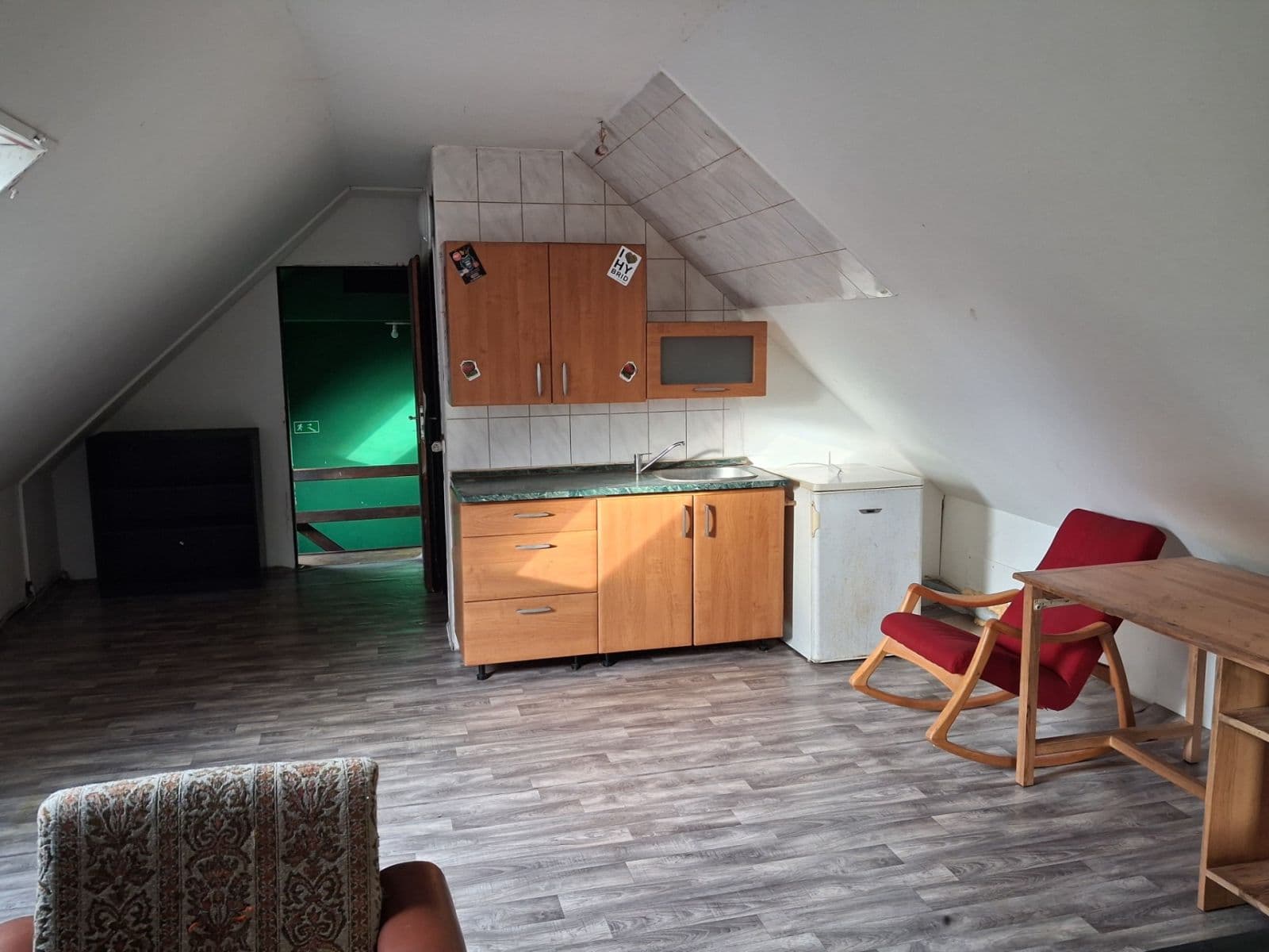 Studio flat to rent, 35 m², Loučenská, Vlkava, Středočeský Region Studio flat to rent, 35 m², Loučenská, Vlkava, Středočeský Region