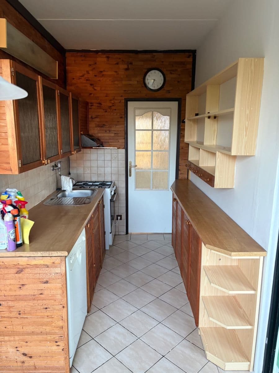 3 bedroom flat to rent, 84 m², Mánesova, Trutnov, Královéhradecký Region 3 bedroom flat to rent, 84 m², Mánesova, Trutnov, Královéhradecký Region