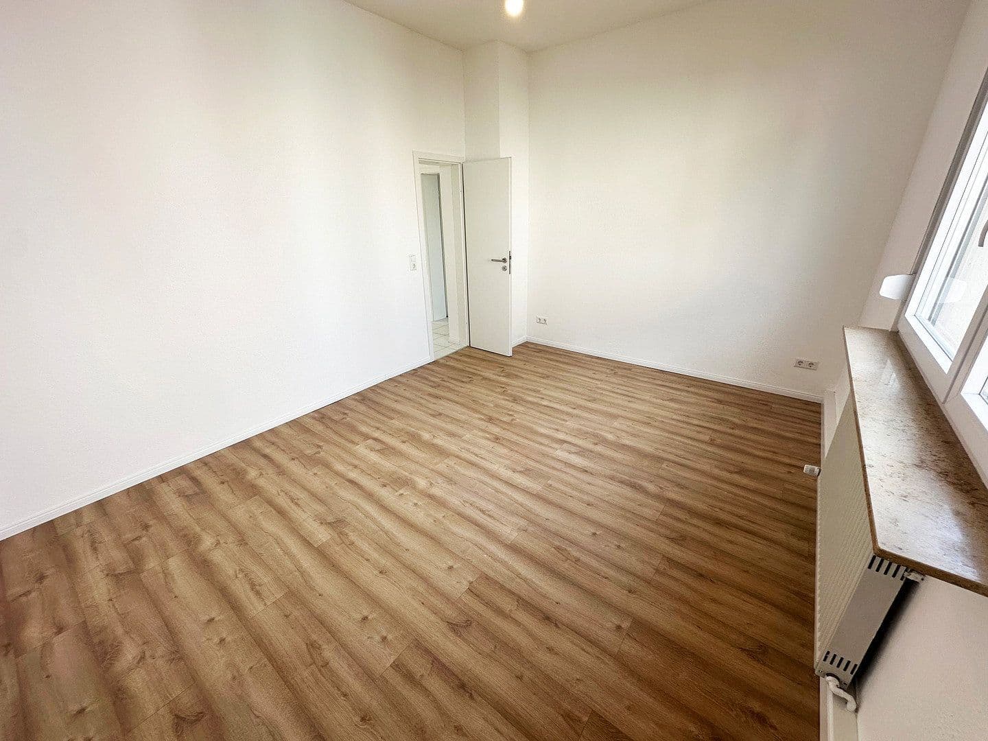 2 bedroom with open-plan kitchen flat to rent, 82 m², Heilbronn, Baden-Württemberg 2 bedroom with open-plan kitchen flat to rent, 82 m², Heilbronn, Baden-Württemberg