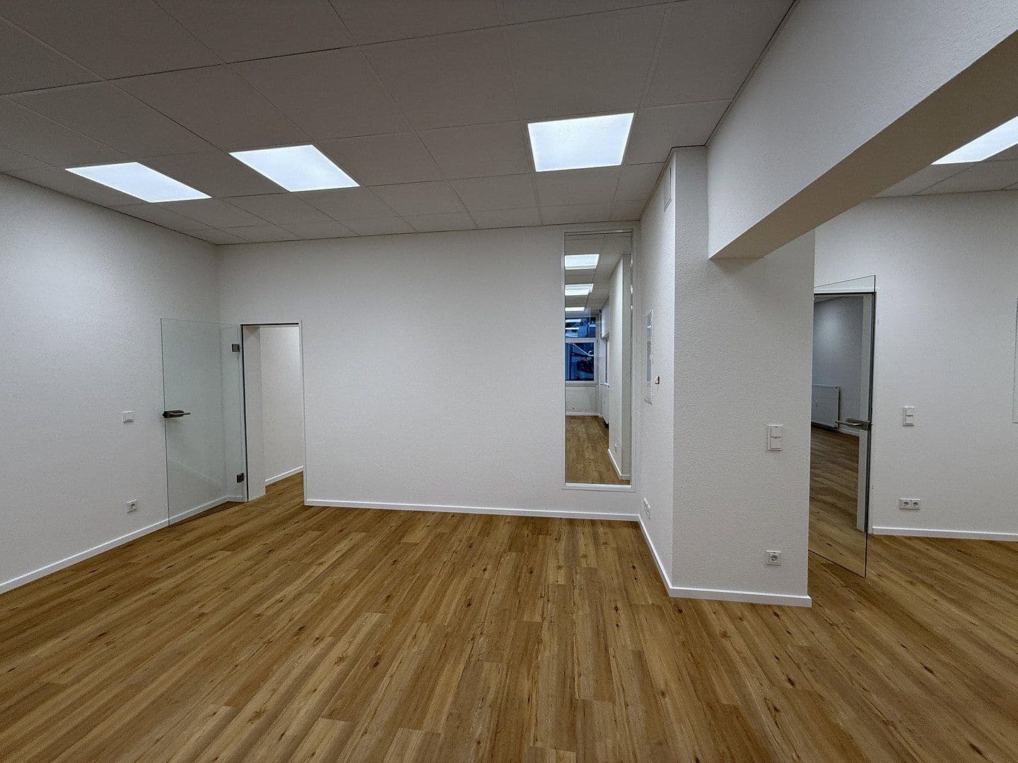 office to rent, 116 m², Goerdelerstraße 35, Offenbach, Hesse office to rent, 116 m², Goerdelerstraße 35, Offenbach, Hesse