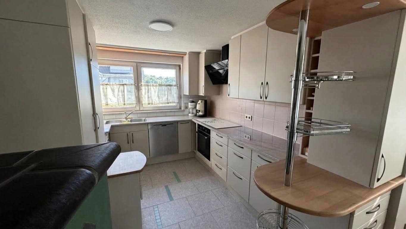 house for sale, 135 m², Wernau (Neckar), Baden-Württemberg house for sale, 135 m², Wernau (Neckar), Baden-Württemberg