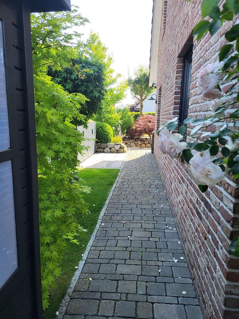 house for sale, 122 m², Neu Wulmstorf, Lower Saxony house for sale, 122 m², Neu Wulmstorf, Lower Saxony