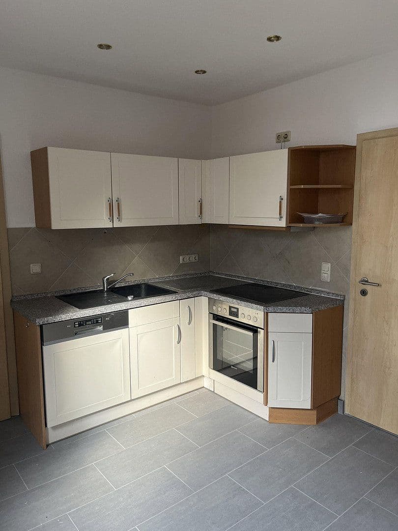 2 bedroom flat to rent, 81 m², Pechauer Straße 1, Magdeburg, Saxony-Anhalt 2 bedroom flat to rent, 81 m², Pechauer Straße 1, Magdeburg, Saxony-Anhalt