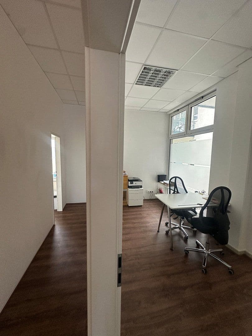 non-residential property to rent, 90 m², Alte Heerstr. 16, Kaarst, North Rhine-Westphalia non-residential property to rent, 90 m², Alte Heerstr. 16, Kaarst, North Rhine-Westphalia