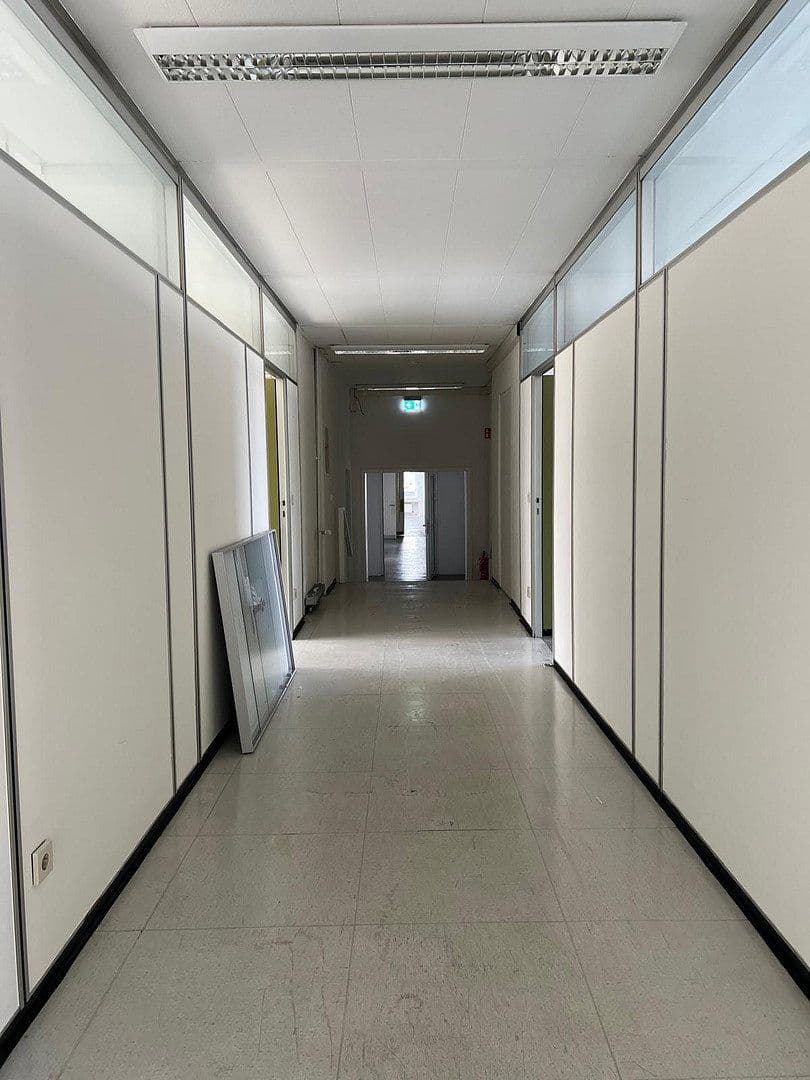 office to rent, 600 m², Magdeburgerstrasse 37, Gelsenkirchen, North Rhine-Westphalia office to rent, 600 m², Magdeburgerstrasse 37, Gelsenkirchen, North Rhine-Westphalia