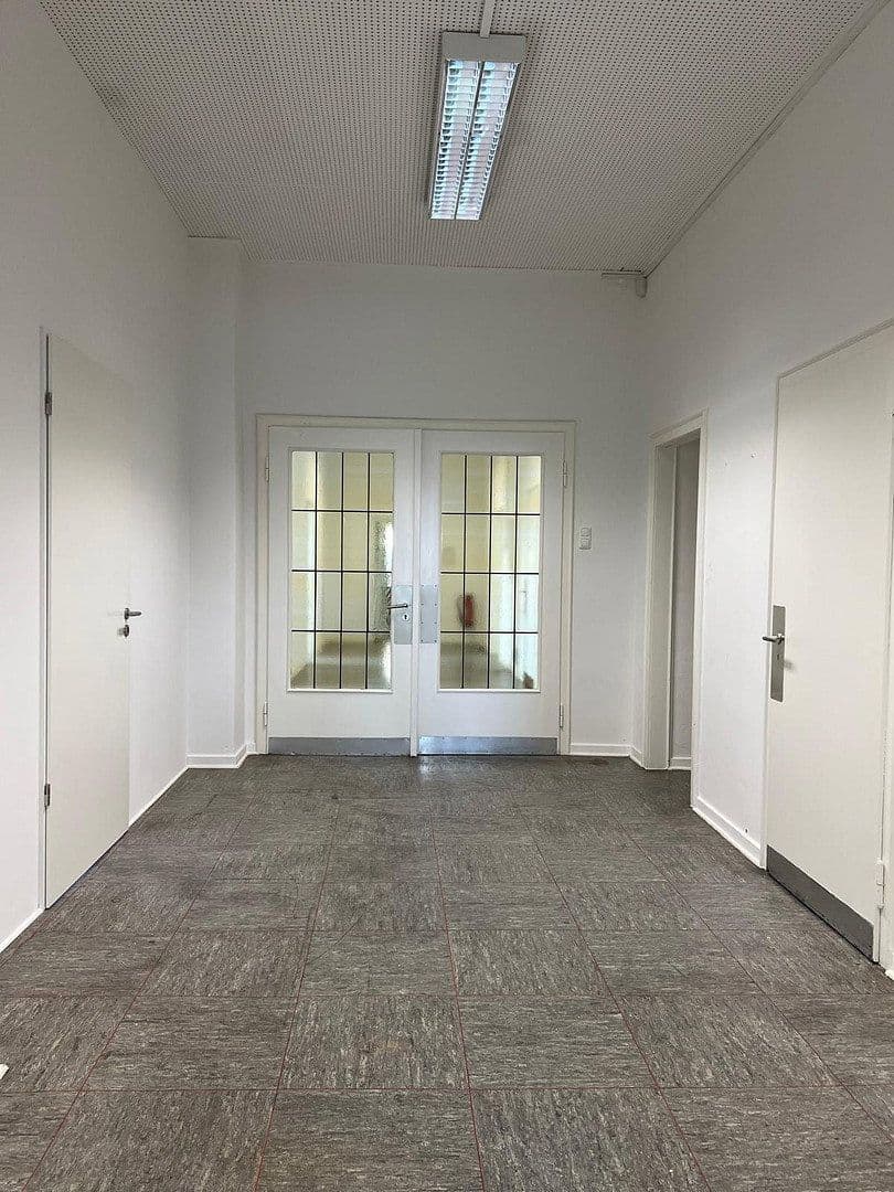 office to rent, 600 m², Magdeburgerstrasse 37, Gelsenkirchen, North Rhine-Westphalia office to rent, 600 m², Magdeburgerstrasse 37, Gelsenkirchen, North Rhine-Westphalia
