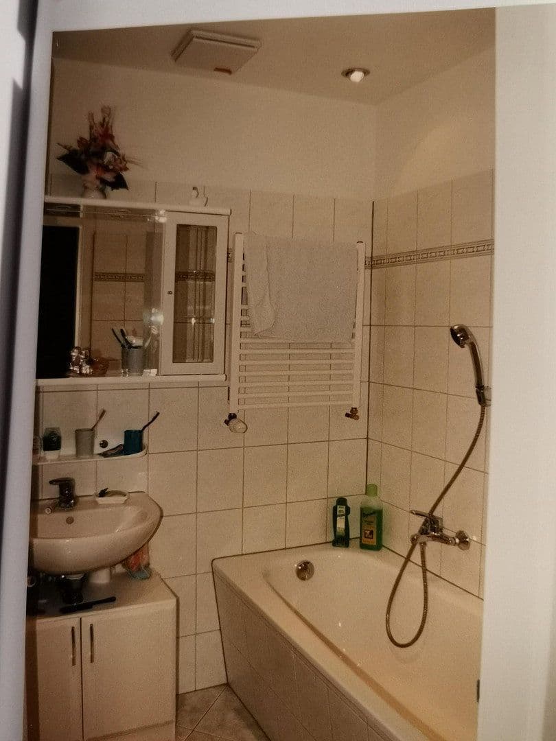 4 bedroom flat to rent, 96 m², Robert-Koch-Straße 9, Erfurt, Thuringia 4 bedroom flat to rent, 96 m², Robert-Koch-Straße 9, Erfurt, Thuringia