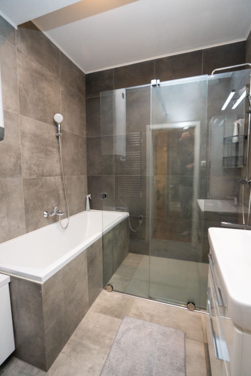 2 bedroom with open-plan kitchen flat to rent, 63 m², Boleslavská, Prague, Prague 2 bedroom with open-plan kitchen flat to rent, 63 m², Boleslavská, Prague, Prague